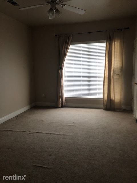 Building Photo - 3 br, 2 bath Condo - 5155 Etta St 2F Unit 2F