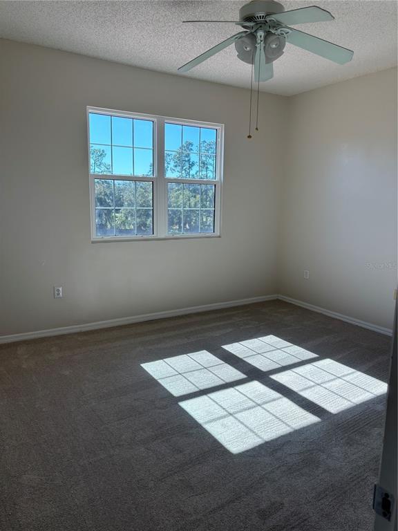 Building Photo - 5552 Bentgrass Dr