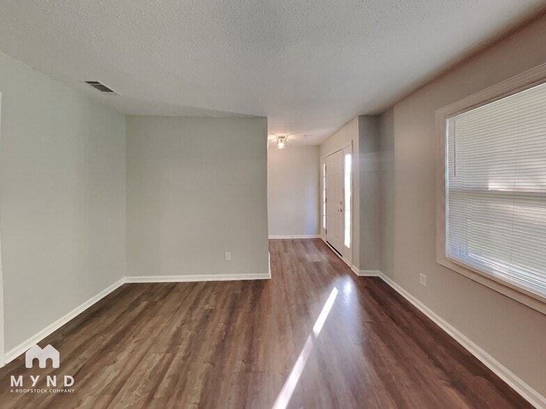 Building Photo - 6117 Mill Grove Rd