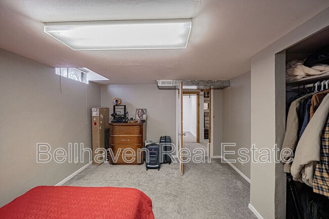 Building Photo - 618 Davidson Dr