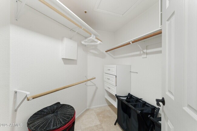 Building Photo - 23515 N 75th Pl