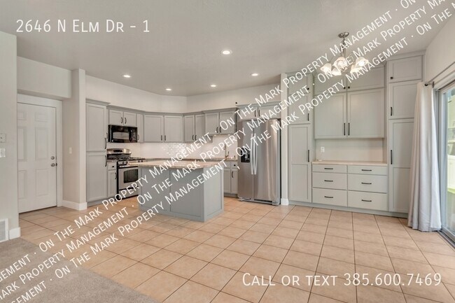 Building Photo - Pet Friendly - Townhome in Lehi