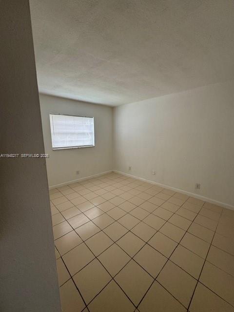 Building Photo - 241 SE 9th Ave