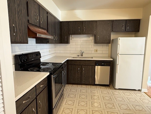 Building Photo - 5240 Galitz St