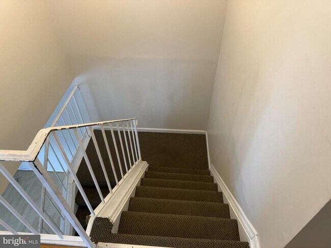 Building Photo - 540 Peacock Dr