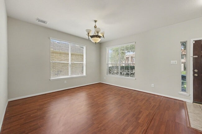 Building Photo - 9507 Tolken Way