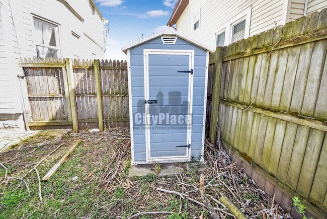 Building Photo - 3116 Ruckle St