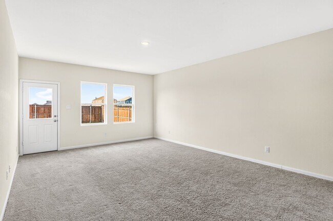 Building Photo - 429 Merced River Ln