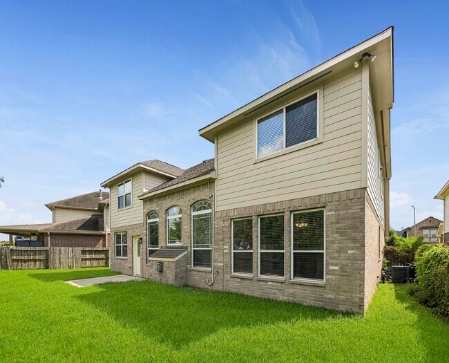 Building Photo - 4106 Applecreek Bend Dr