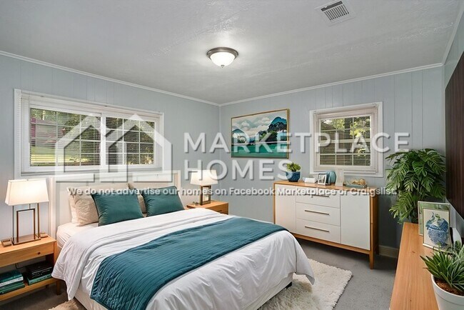Building Photo - 6258 Green Acres Dr SW