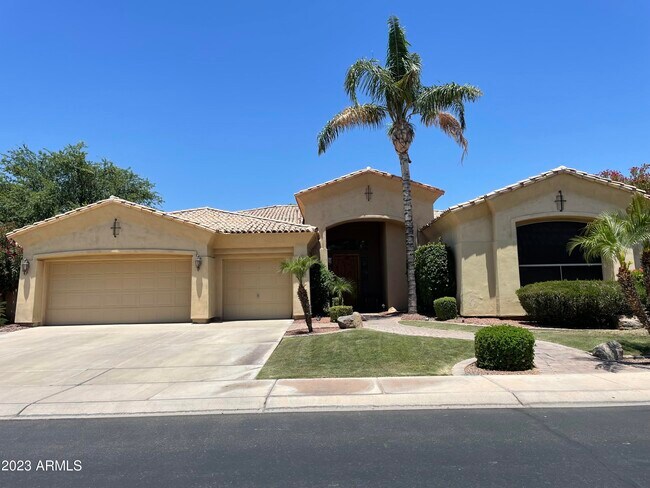 Primary Photo - 1708 W Yosemite Pl