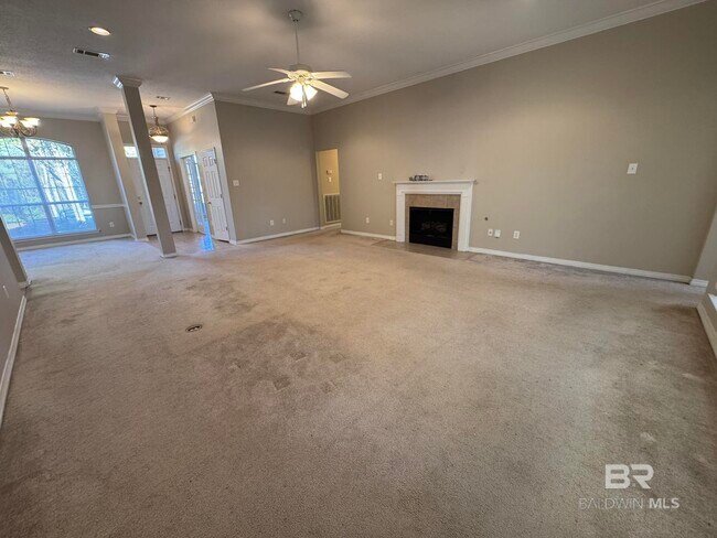 Building Photo - 8356 Carousel Ct