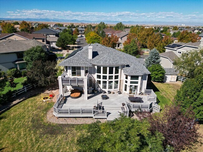 Building Photo - 1550 S De Gaulle Cir