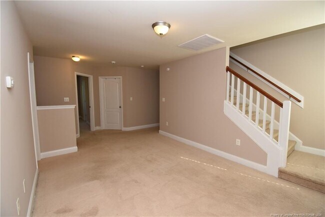 Building Photo - 148 S Prince Henry Way