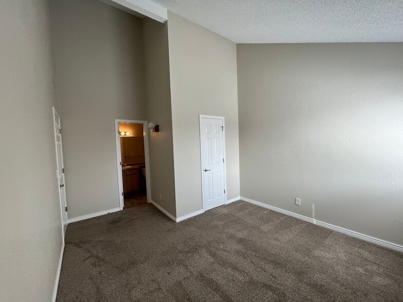 Building Photo - 12356 W Nevada Pl