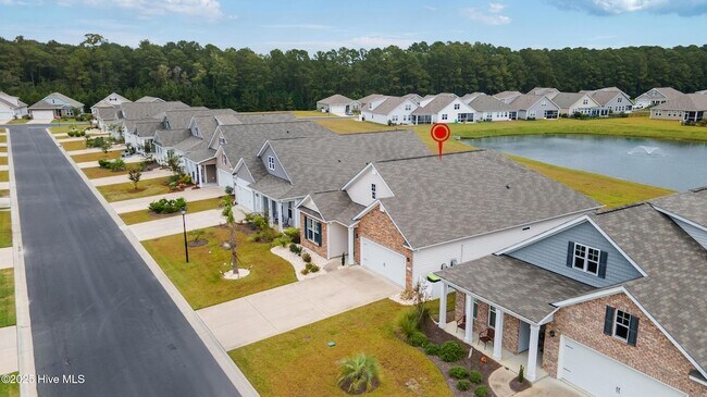 Building Photo - 614 Silos Wy