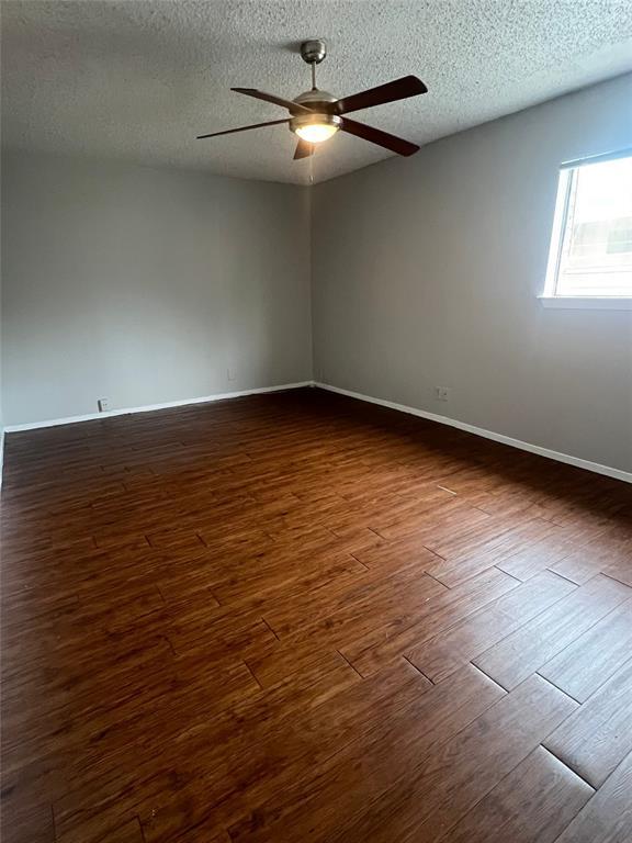 Building Photo - 311 E 31st St