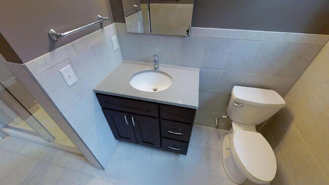 Building Photo - 3221 Guilford Ave