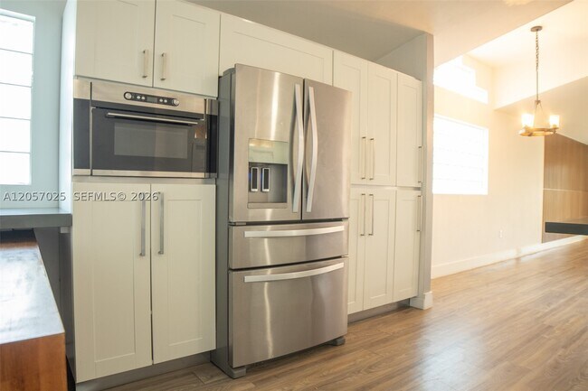 Building Photo - 16410 Sapphire St