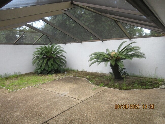 Building Photo - 320 W Fort Morgan Rd