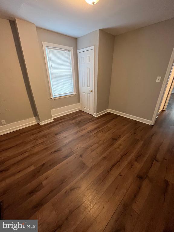 Building Photo - 5413 Belle Vista Ave