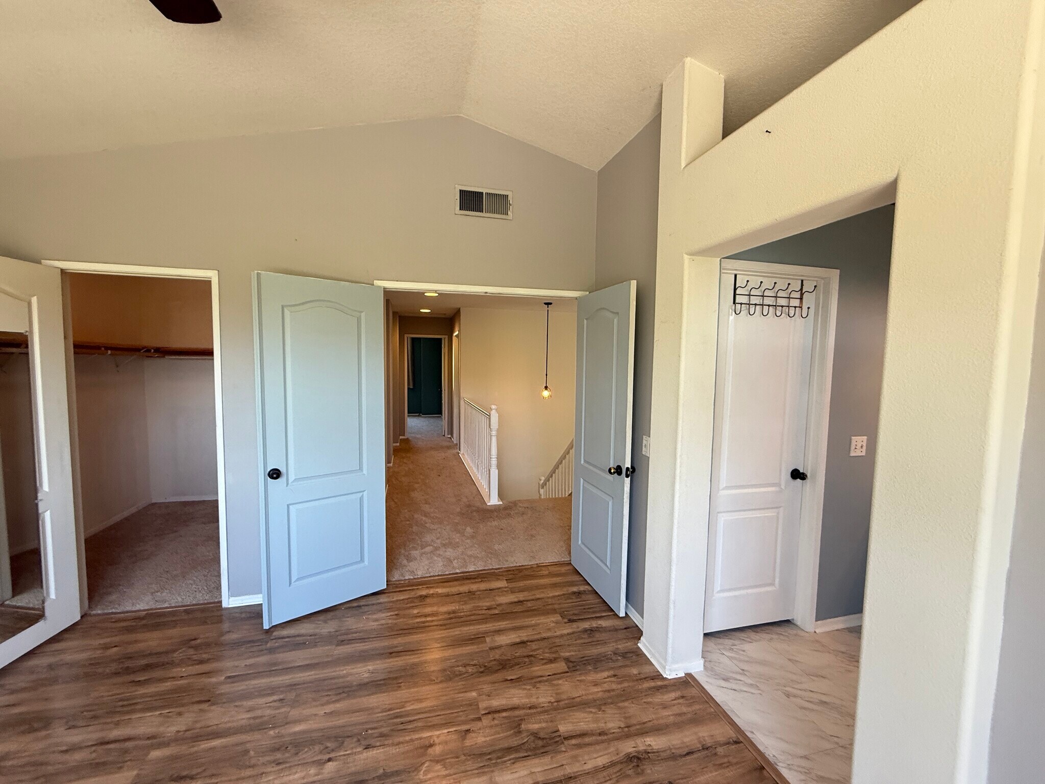 Building Photo - 2144 Wild Canyon Dr