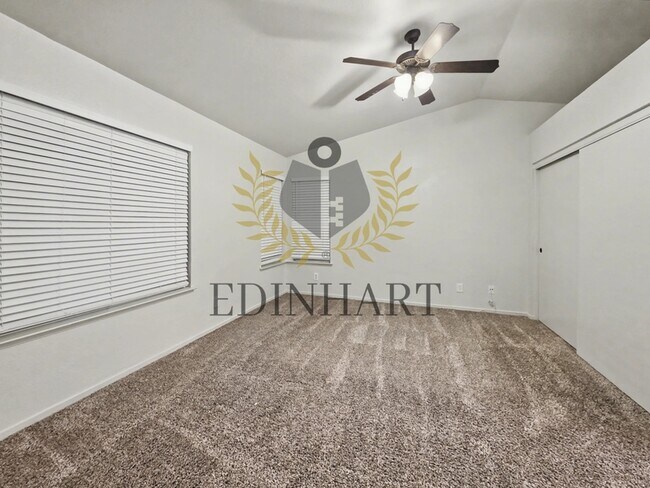 Building Photo - 2282 E Decatur Ave