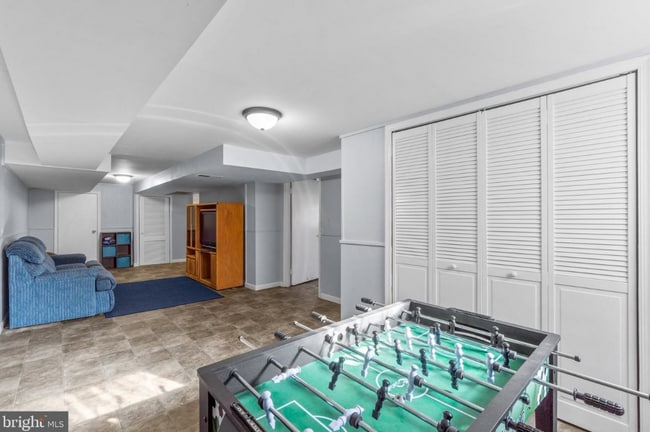Building Photo - 11837 Robinwood Dr