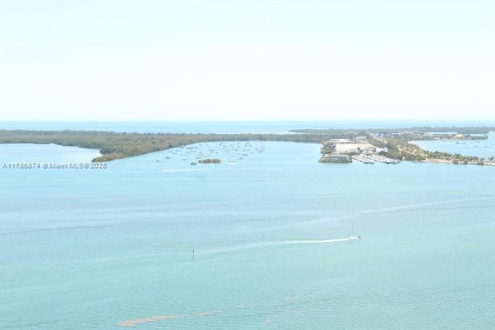 Building Photo - 1331 Brickell Bay Dr