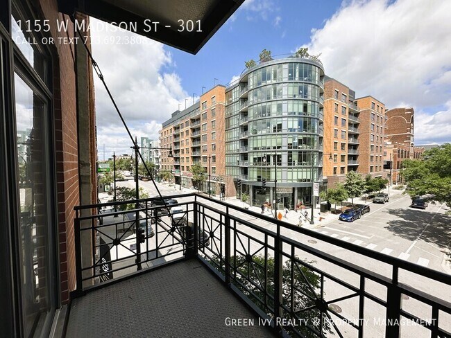 Building Photo - 1155 W Madison St