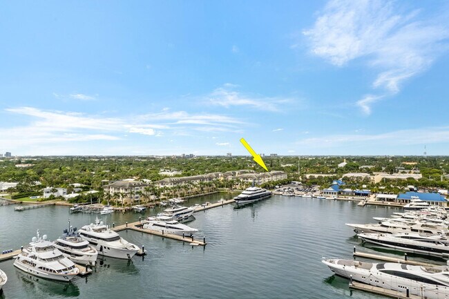 Building Photo - 3960 N Flagler Dr