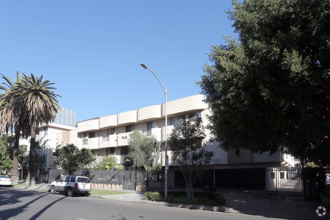 Building Photo - 740 S Hobart Blvd