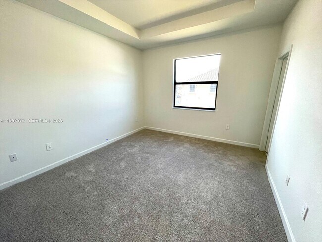 Building Photo - 11737 SW 245 Ter