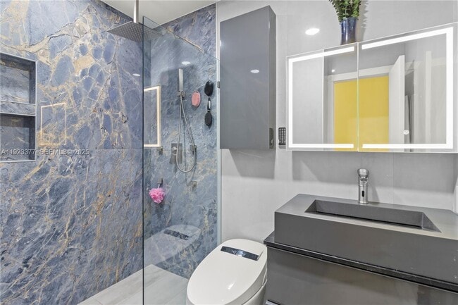 Building Photo - 10615 SW 200th St