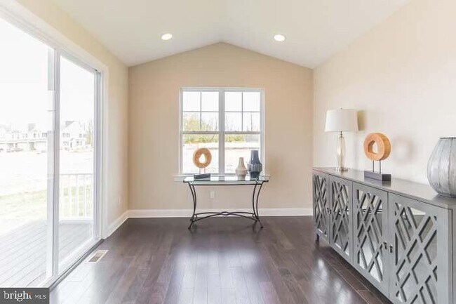 Building Photo - 275 Hillstone Cir