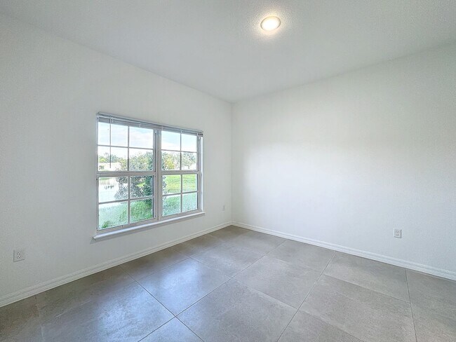 Building Photo - Townhouse For Lease in Saint Cloud