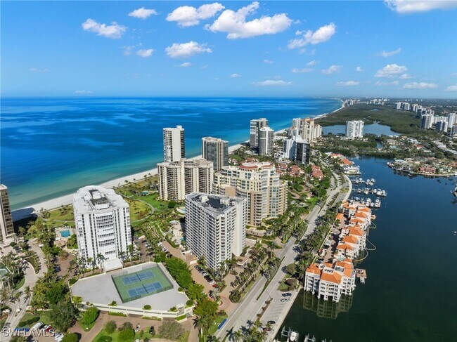 Building Photo - 4451 Gulf Shore Blvd N