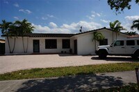 Building Photo - 9220 SW 56th St
