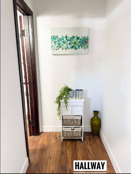 Building Photo - 322 N 13th St