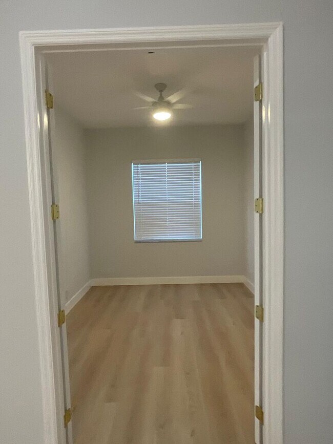 Building Photo - Luxury-Style 3BR Home in Prime West Palm Beach Location