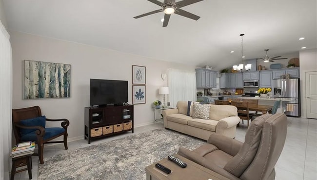 Building Photo - Fresh, fun, and move-in ready in South Mis...