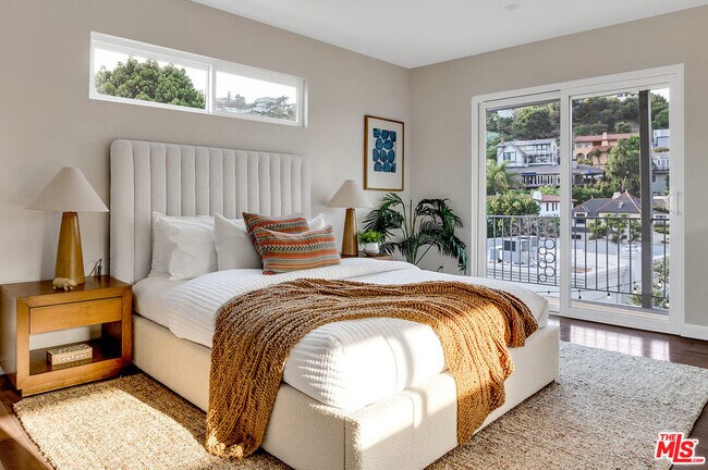 Building Photo - 3360 Ley Dr