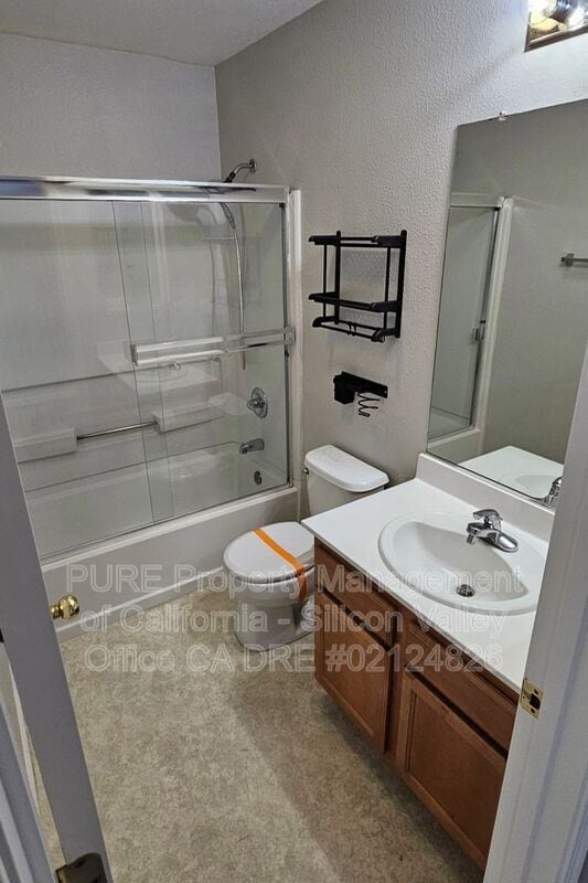 Building Photo - 71 Del Rio Ct