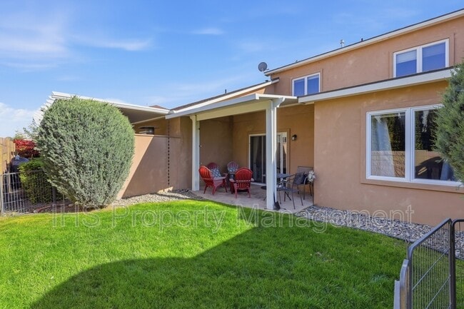 Building Photo - 9417 Vincenzo Dr