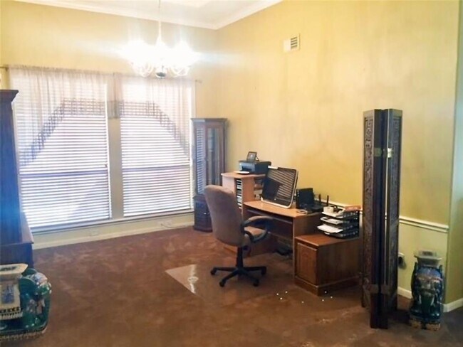 Building Photo - 23223 Diamond Knoll Ct