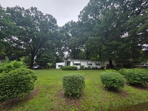 Building Photo - 3317 Emory Dr