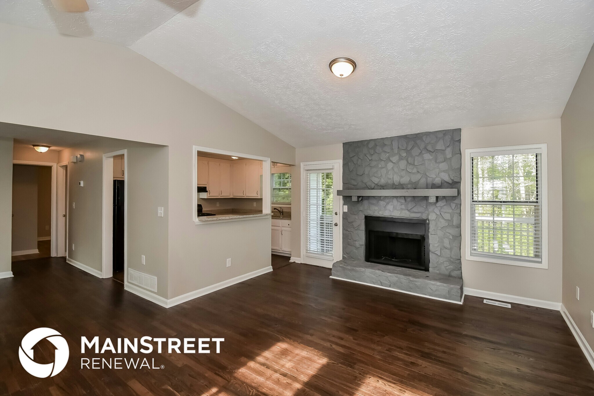 Building Photo - 4006 Oak Stone Dr