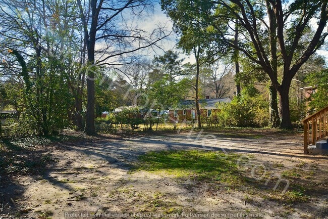 Building Photo - 720 Wilkes Rd, Columbia, SC 29203