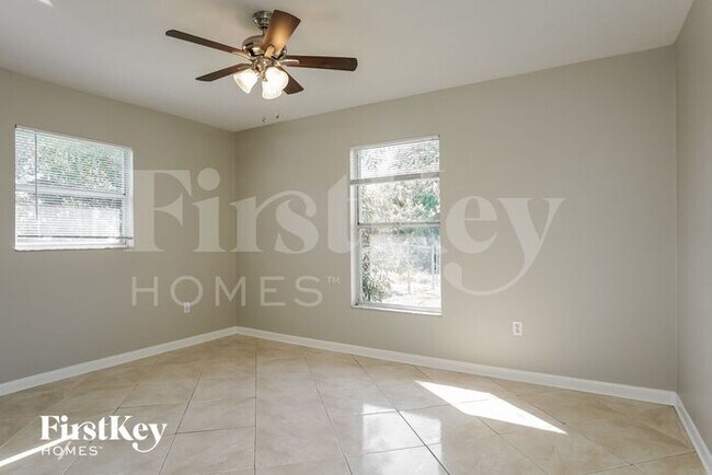 Building Photo - 8492 Buena Vista Rd