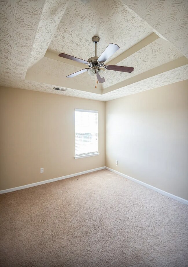 Building Photo - 43 Apache Trail